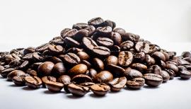 imagegratuite.com_00000360_L_f2-pile-coffee-beans