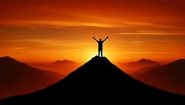 imagegratuite.com_00000368_M_d3-silhouette-man-raising-arms-on-hill-sunset