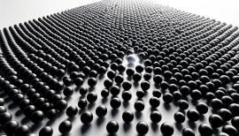 imagegratuite.com_00000605_M_d3-1-white-ball-among-many-black-balls