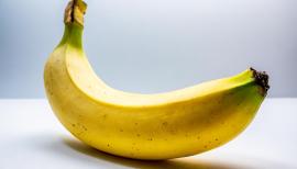 imagegratuite.com_00000664_L_f2-banana-white-background